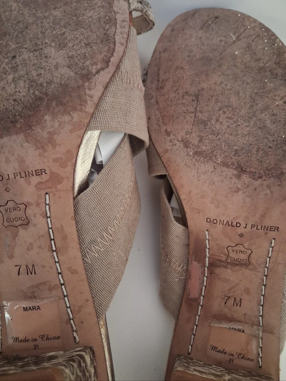 Donald J. Pliner Beige Stretch Slide Sandals Snake Print Block Heel Size 7